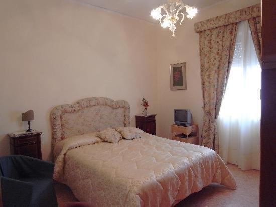 Bed and Breakfast Casa Rachele Piano di Sorrento Habitación foto