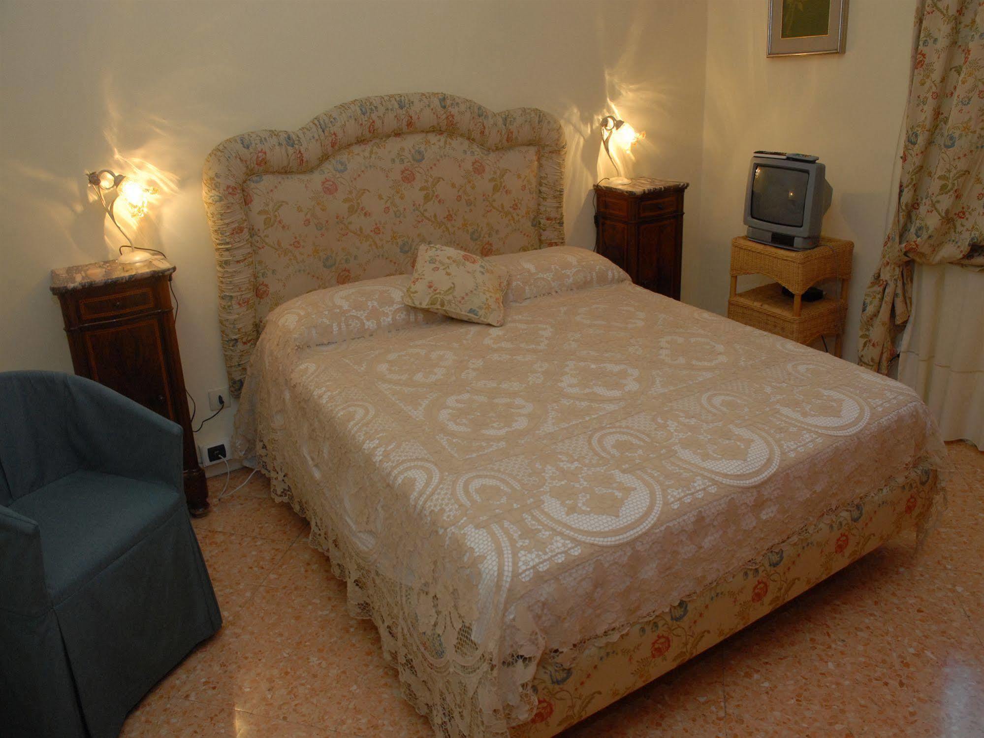 Bed and Breakfast Casa Rachele Piano di Sorrento Exterior foto